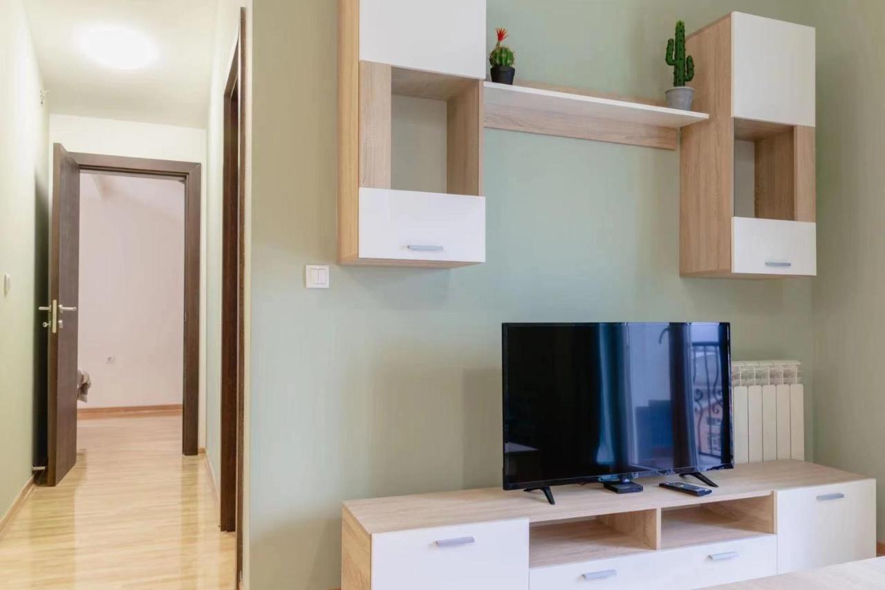 Airmi Hotel Surčin Esterno foto